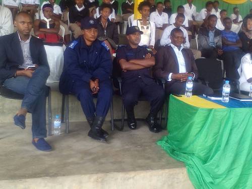 Musanze: Hakozwe ubukangurambaga bwo kurwanya ibiyobyabwenge mu bigo by ...