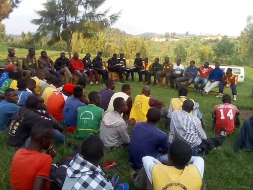 Muhanga: Abatwara ibinyabiziga basabwe kugira uruhare mu gukumira ...